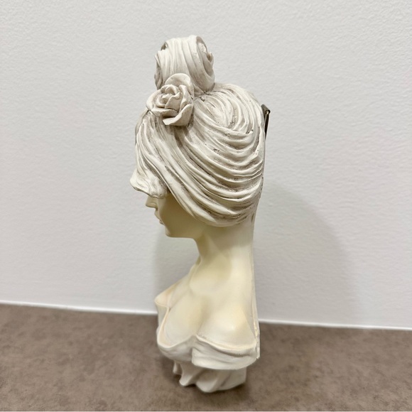 Vintage Lady/Woman Bust Sculpture Statue Figurine Resin Home Decor Art 9” - Picture 16 of 16